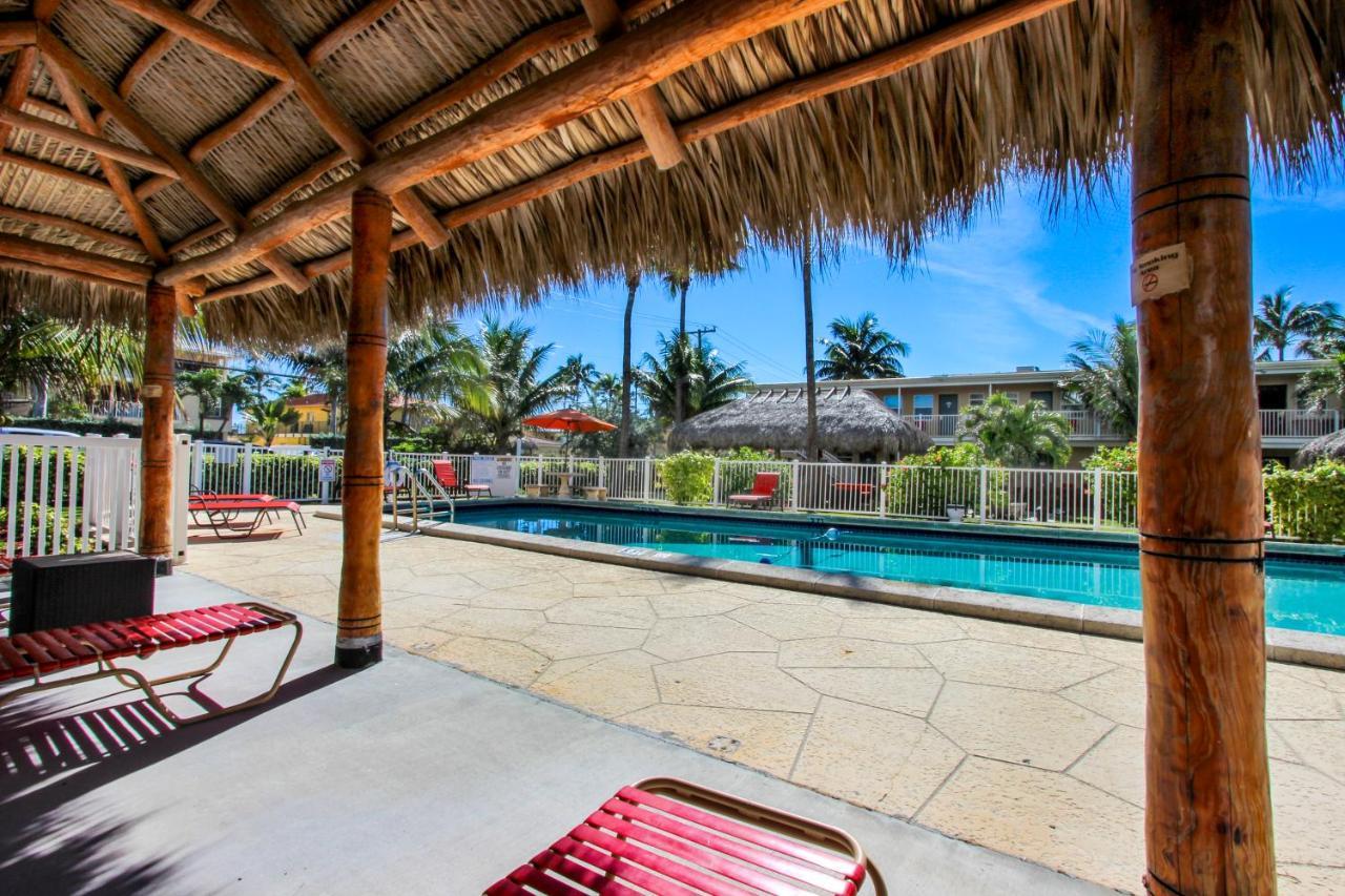 Oceans Beach Resort & Suites Pompano Beach Εξωτερικό φωτογραφία